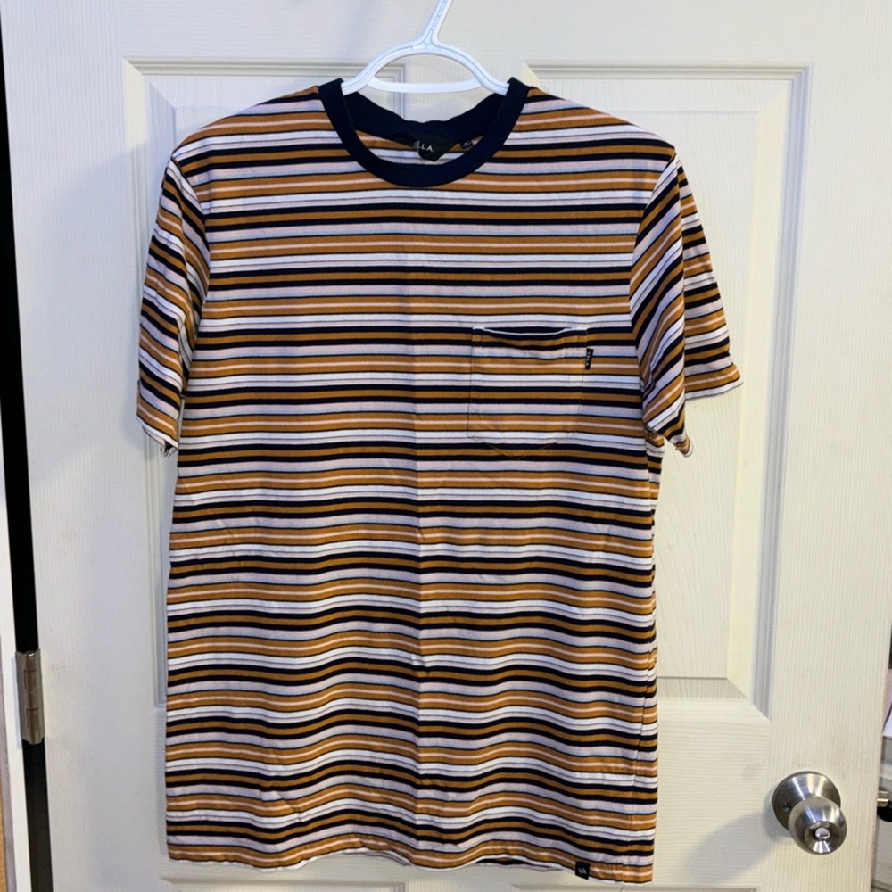 🪻3/$30 Striped V.A.L.A T-shirt!🪻